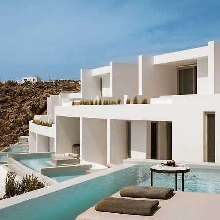 Mykonos Flow Super Paradise, Adults Only By Mr And Mrs White Super Paradise